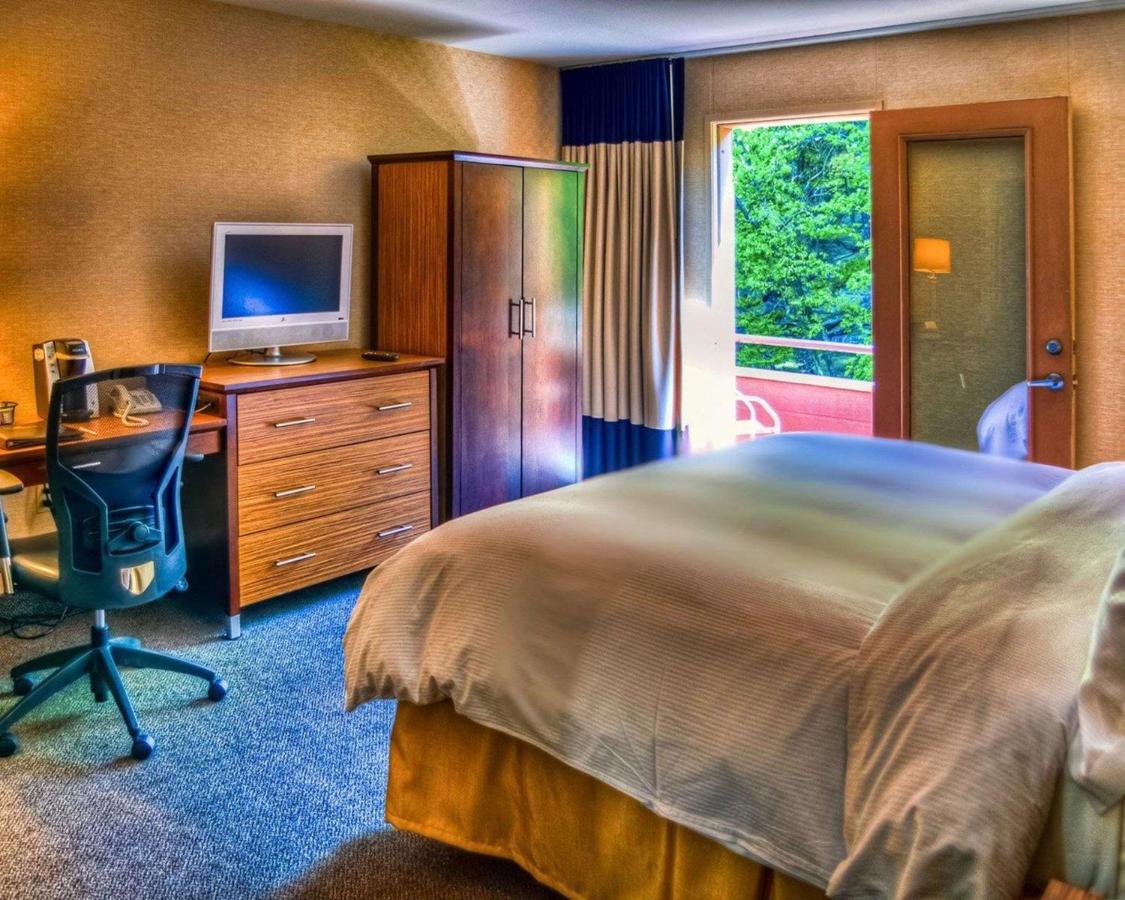 The Woodlands Inn Wilkes-Barre Extérieur photo