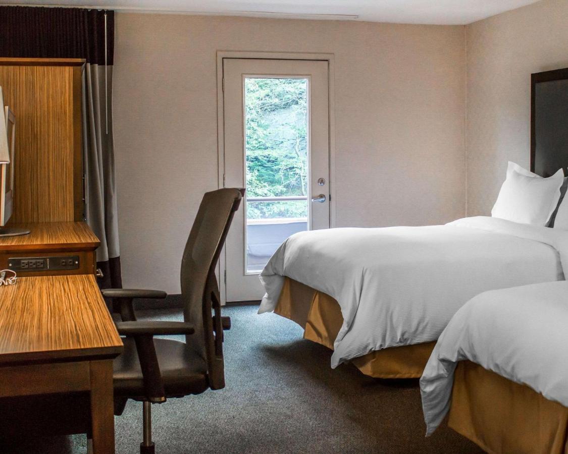 The Woodlands Inn Wilkes-Barre Extérieur photo