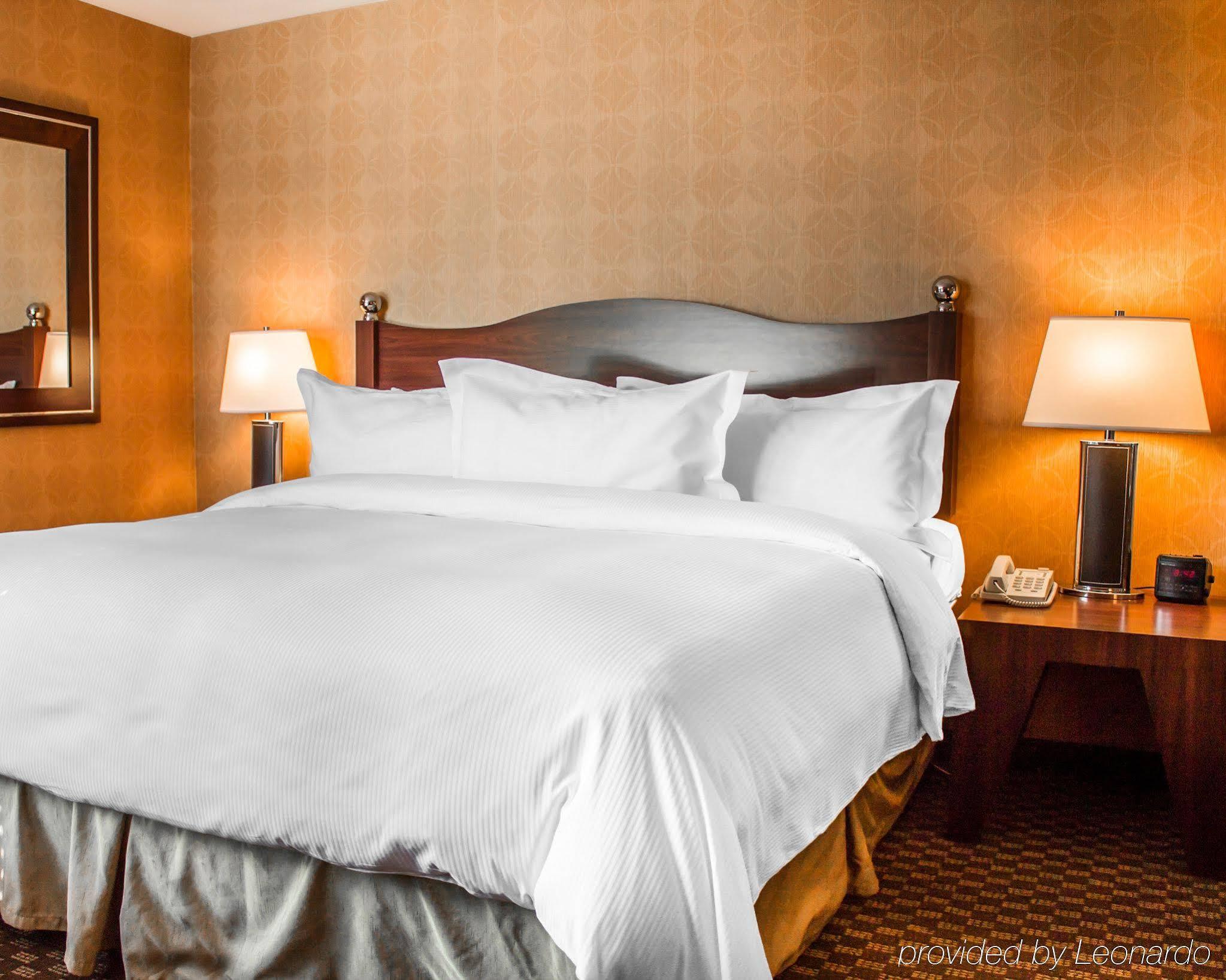 The Woodlands Inn Wilkes-Barre Extérieur photo