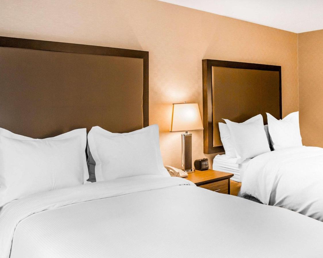 The Woodlands Inn Wilkes-Barre Extérieur photo
