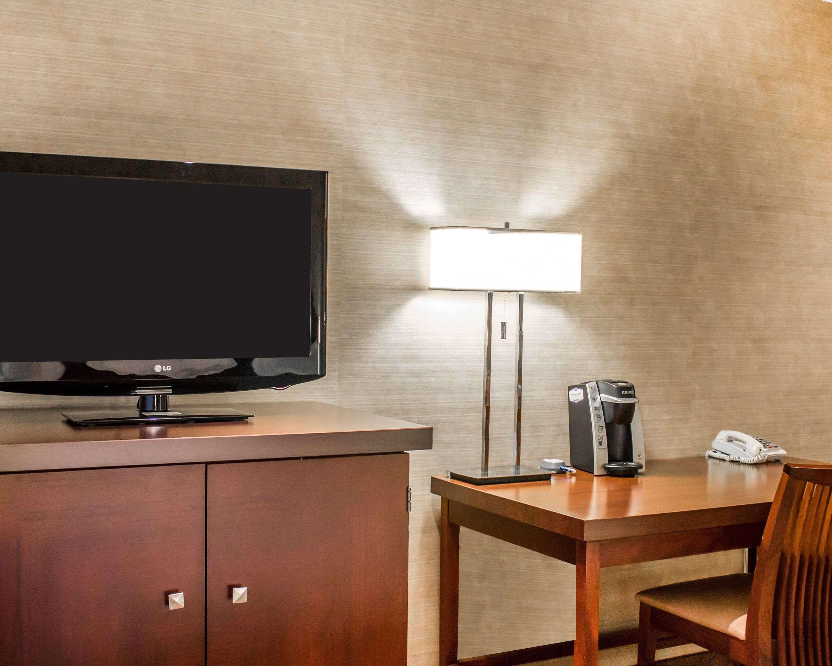 The Woodlands Inn Wilkes-Barre Extérieur photo