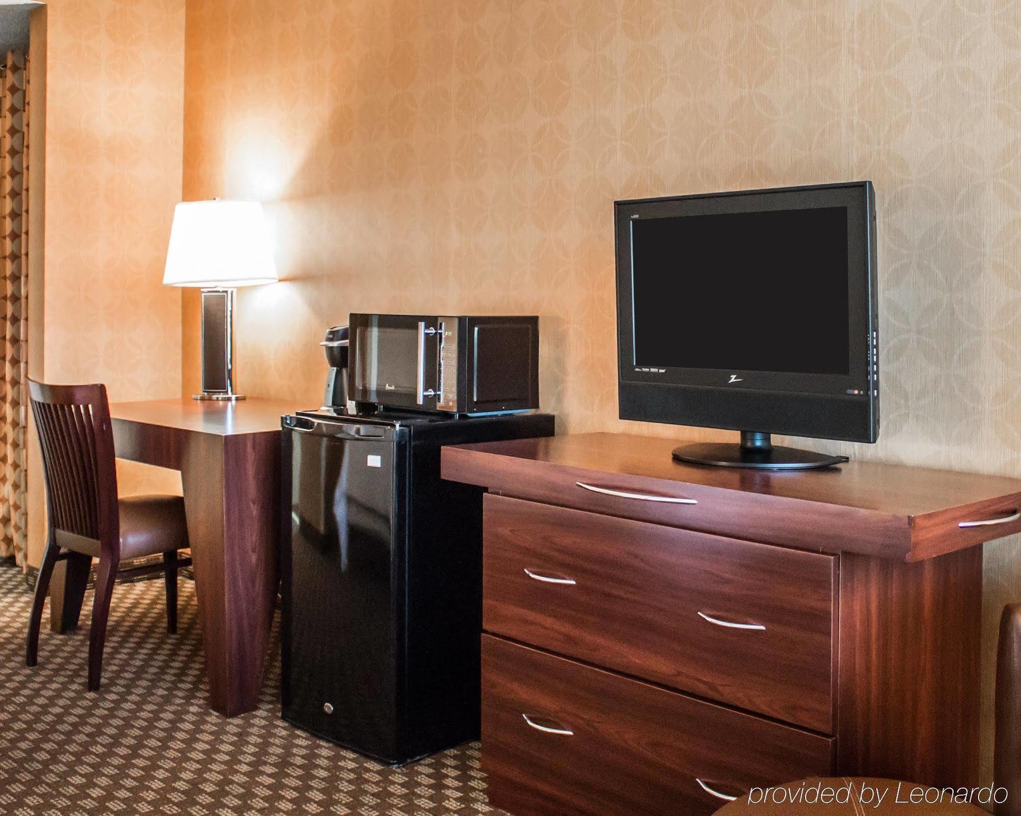 The Woodlands Inn Wilkes-Barre Extérieur photo