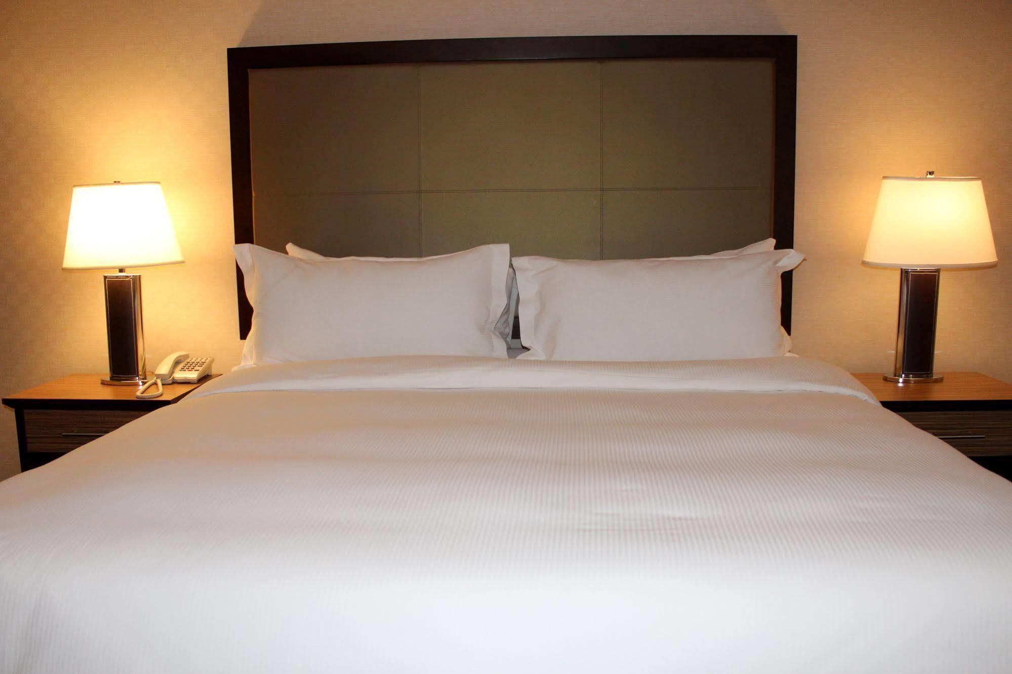 The Woodlands Inn Wilkes-Barre Extérieur photo